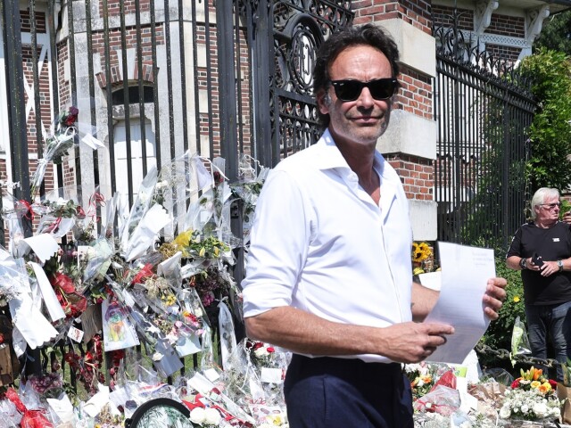 Anthony Delon
