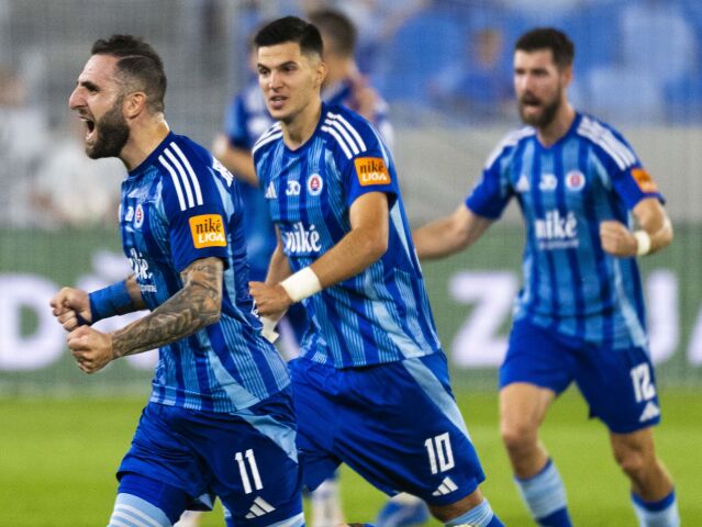 SR futbal LM 3. predkolo Slovan Nikózia BAX
