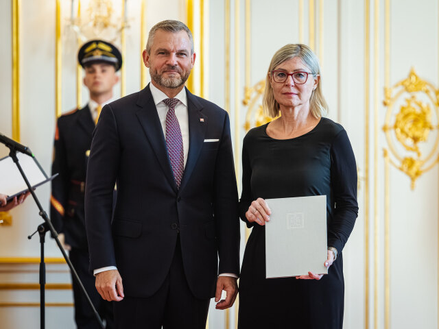 Peter Pellegrini, Martina Kášová, vymenovanie profesorov