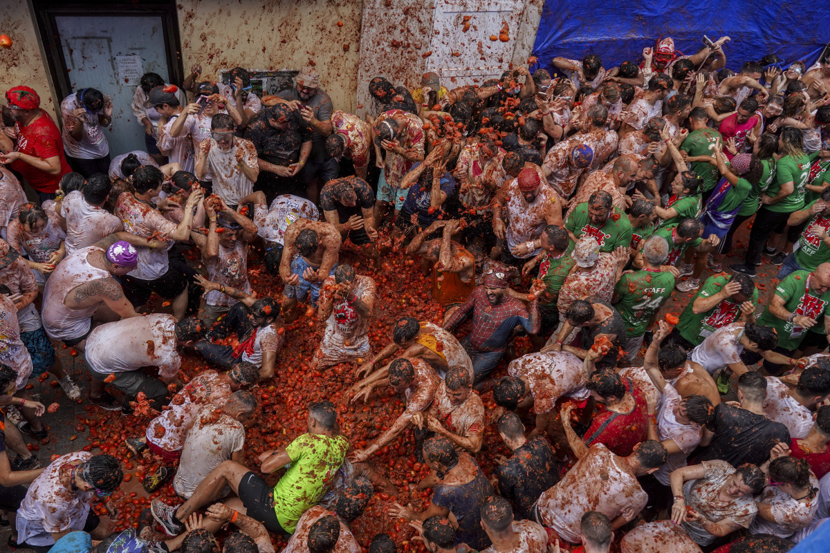 Španielsko Tomatina paradajky tradícia Bitka