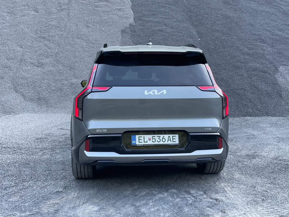 Kia EV9 GT-line - test august 2024