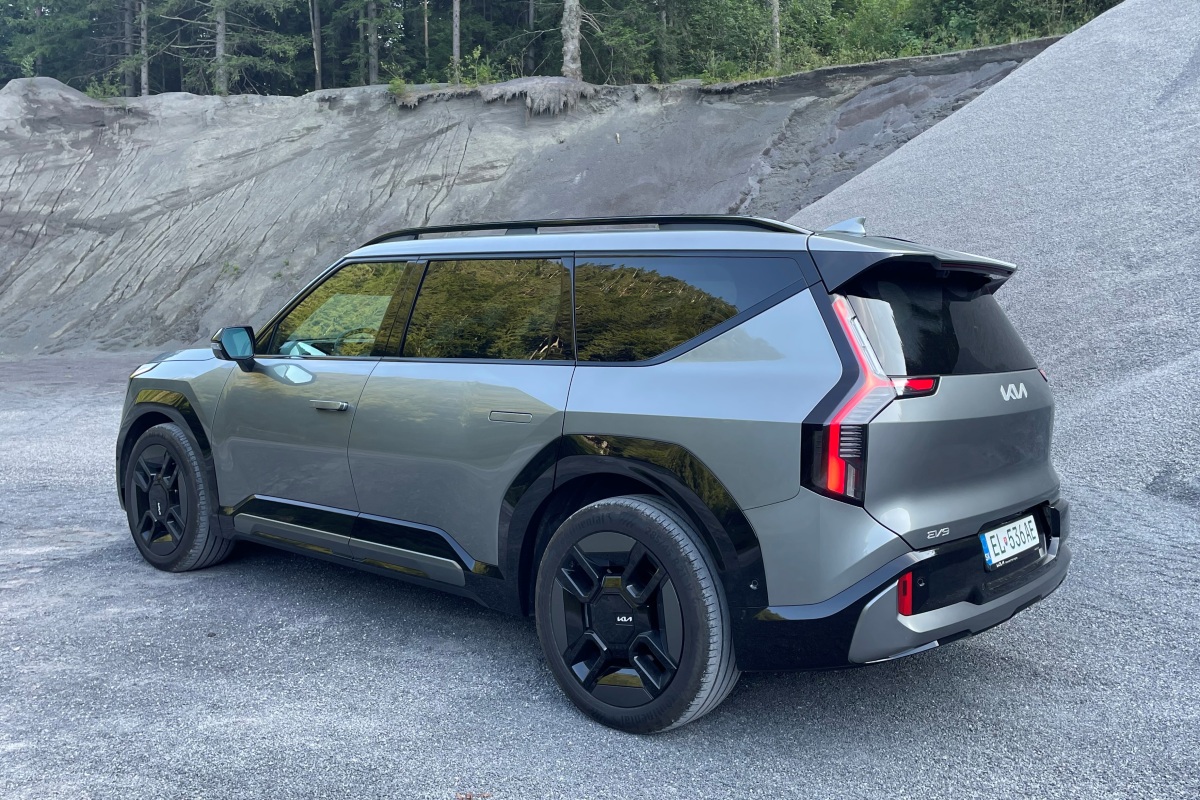 Kia EV9 GT-line - test august 2024