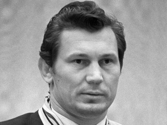 alexandr-medved-2-thumbcropmaster  1 