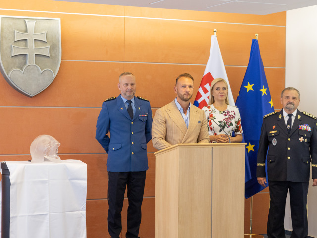 Vyhlásenie Ankety Dobrovoľní hasiči roka - minister vnútra SR Matúš Šutaj Eštok