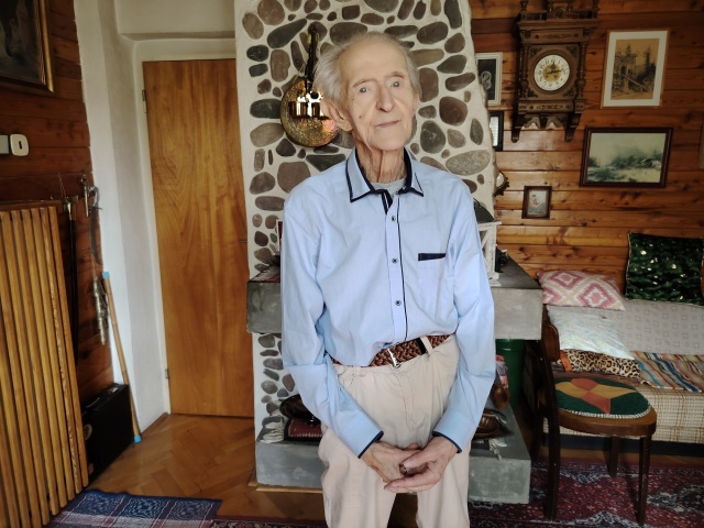 Karol Mika, doktor