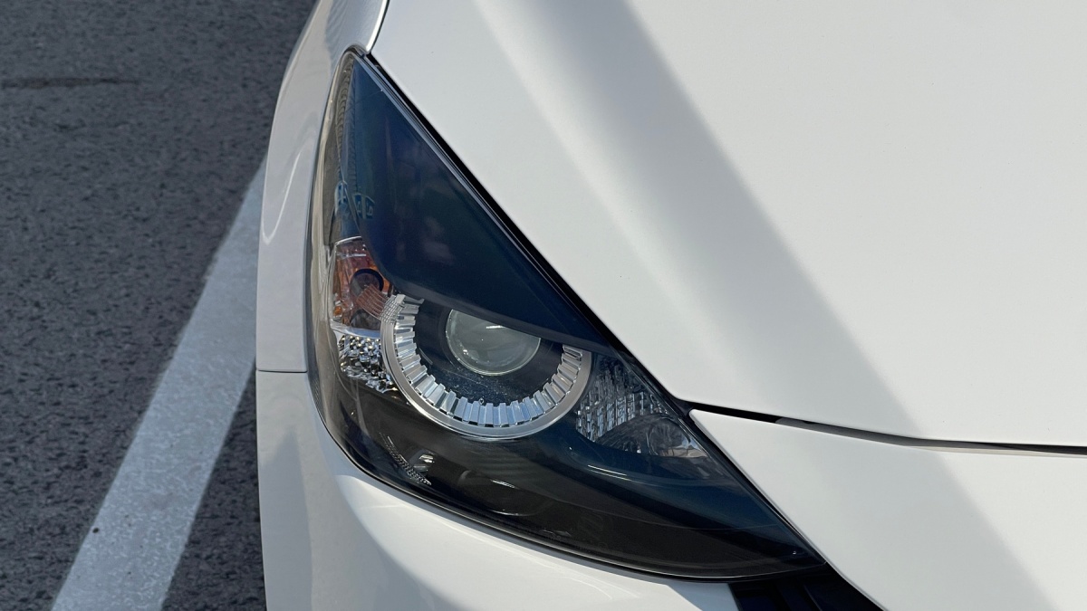 Mazda2 e e-Skyactiv G90 (2024)