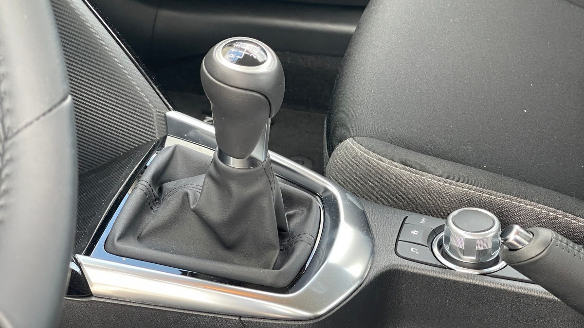 Mazda2 e-Skyactiv G90 (2024)