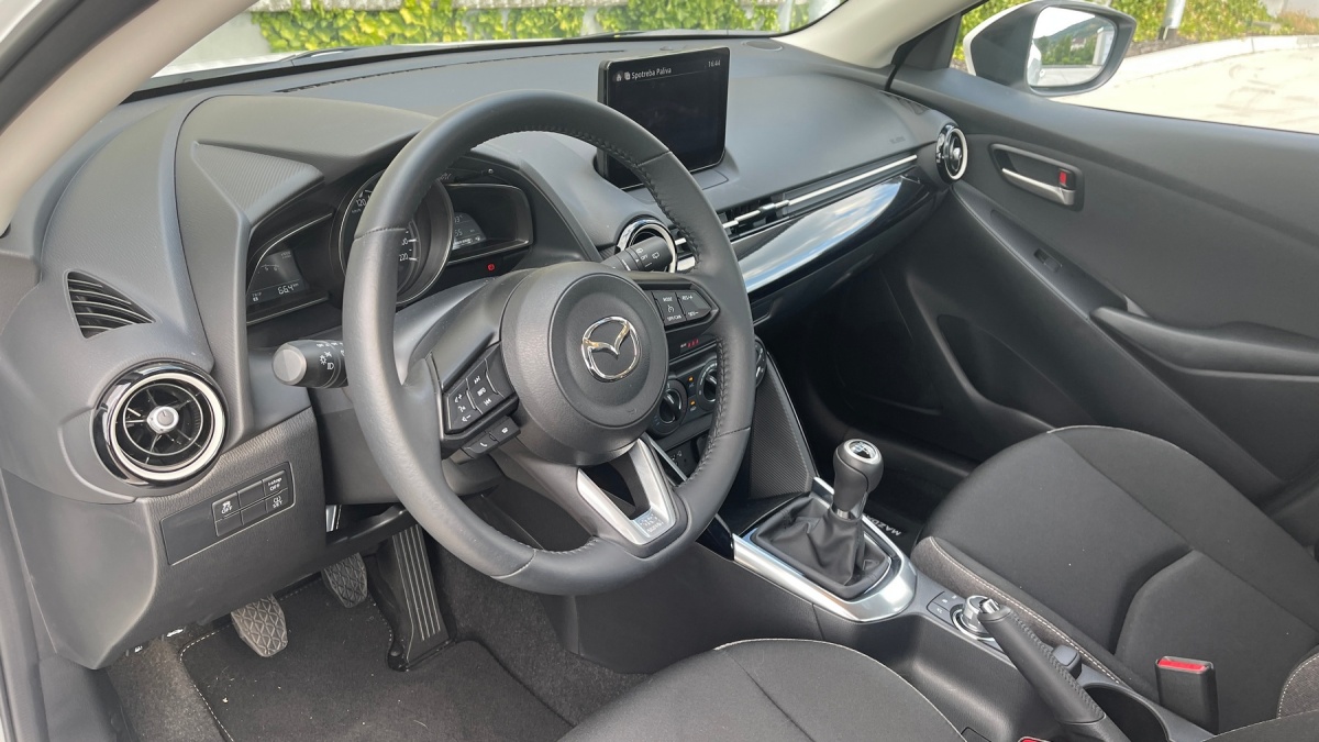 Mazda2 e-Skyactiv G90 (2024)