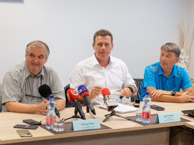 Nemocnice sa topia v dlhoch. Štát ich chce zase zachrániť, v oddlžovaní už zmizli miliardy