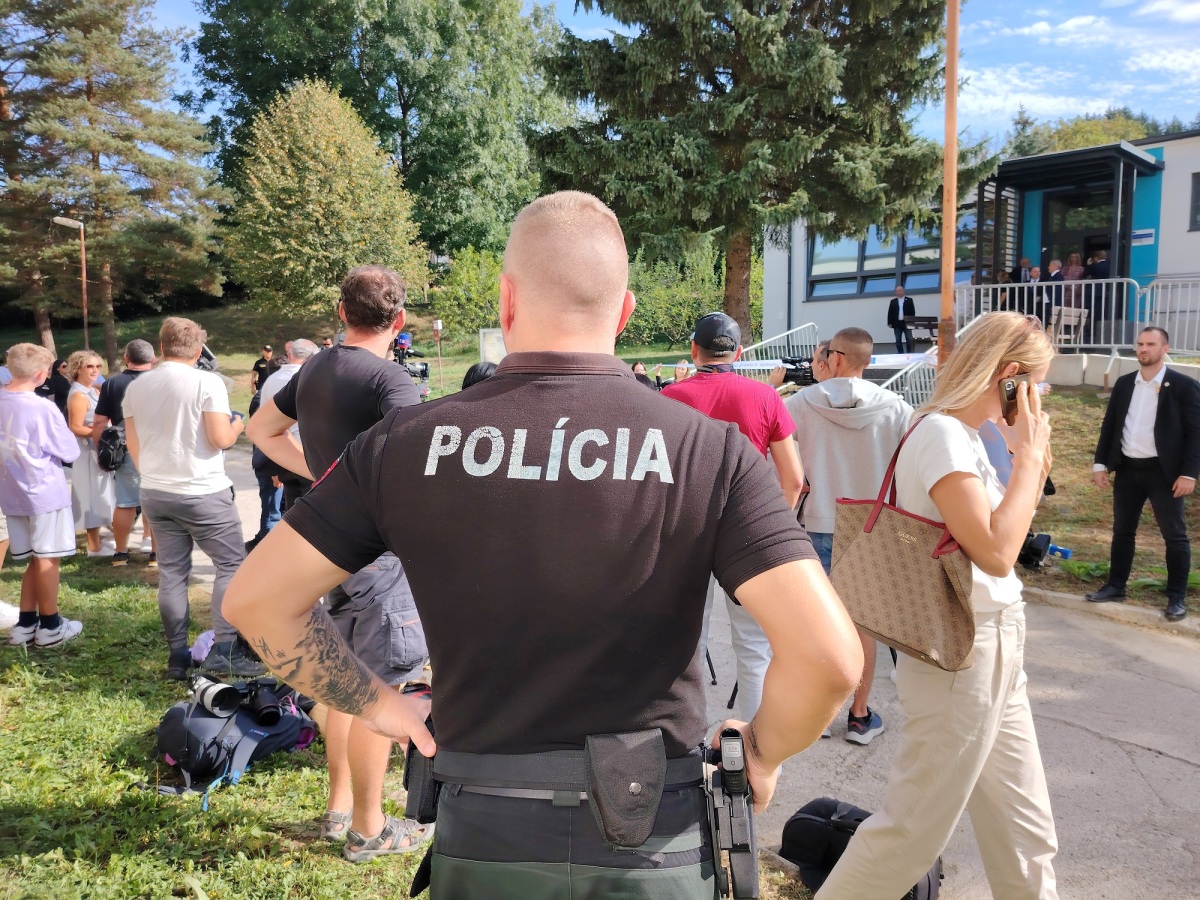 policajti, Handlová, Fico