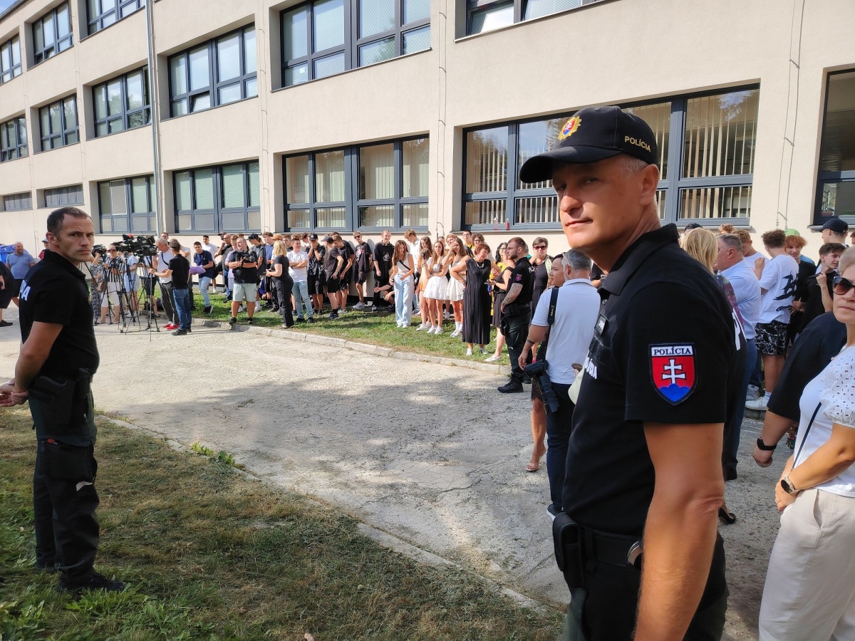 policajti, Handlová, Fico