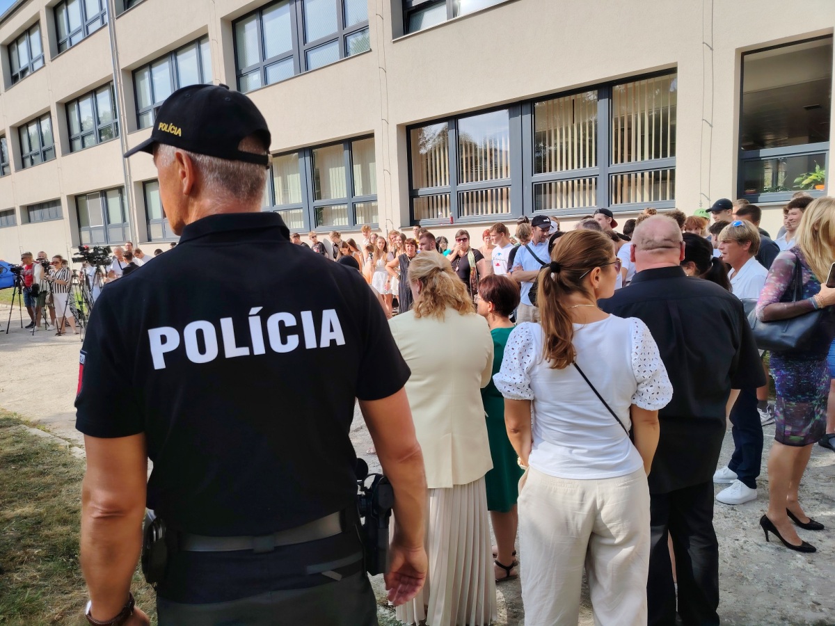 policajti, Handlová, Fico