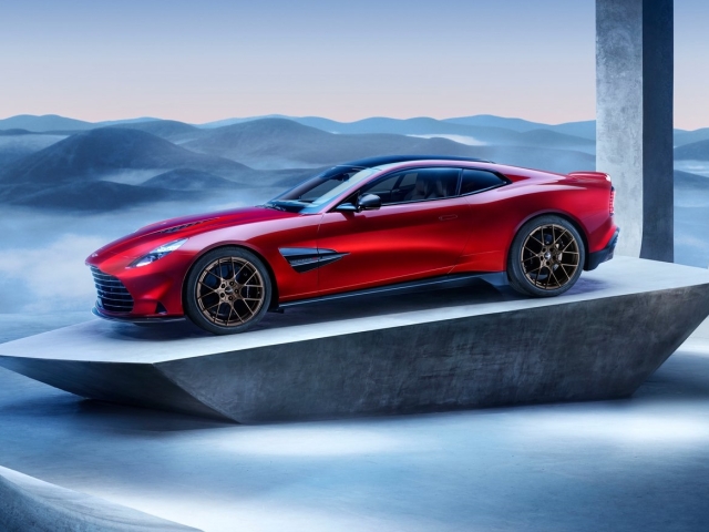 Aston Martin Vanquish 2025 8