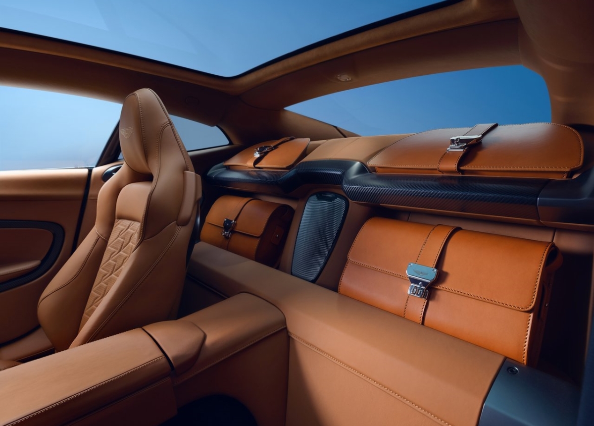 Aston Martin Vanquish 2025 14