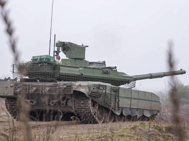 Tank T-90M Proryv