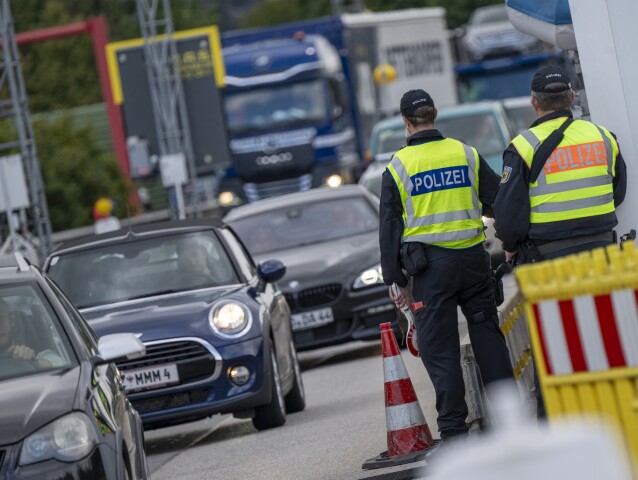 Nemeckí policajti, hranice, hraničná kontrola
