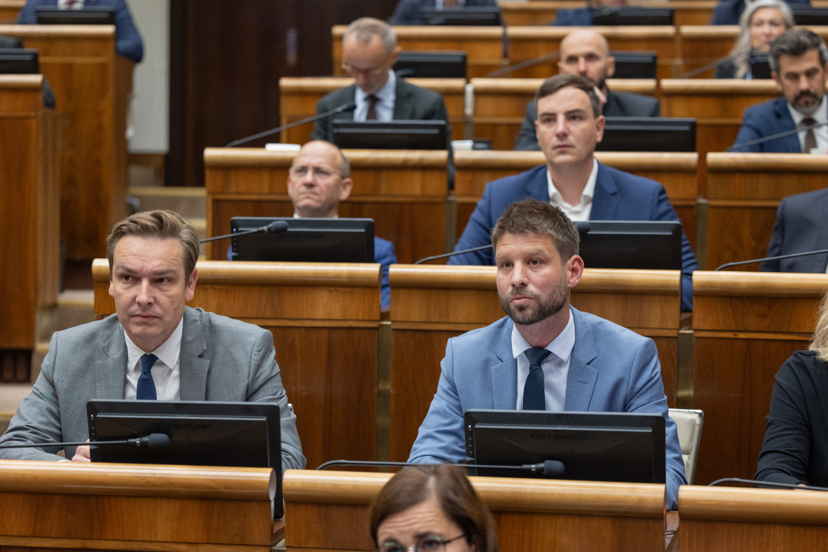 Šimečka, odvolávanie, mimoriadna schôdza