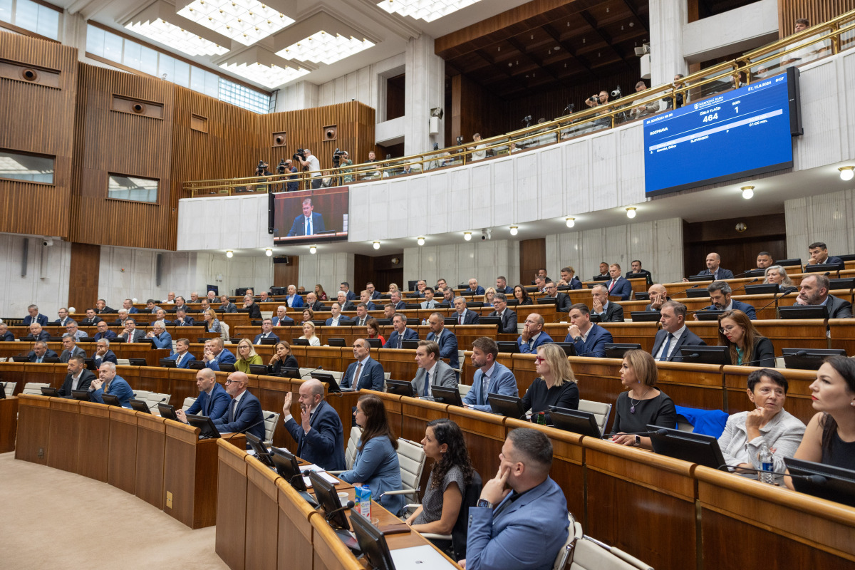 Šimečka, parlament, odvolávanie
