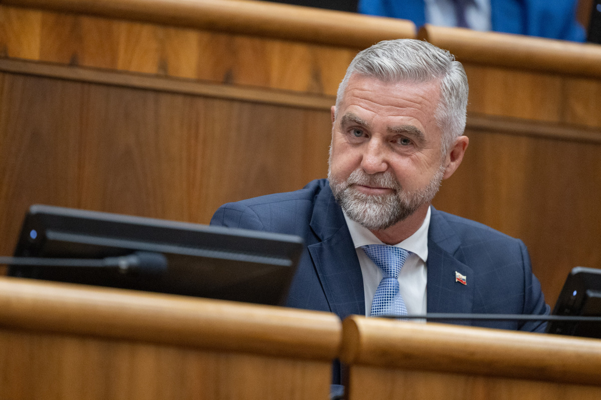 parlament, gaspar