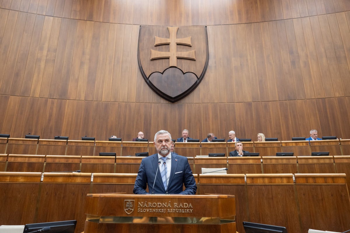 parlament, gaspar