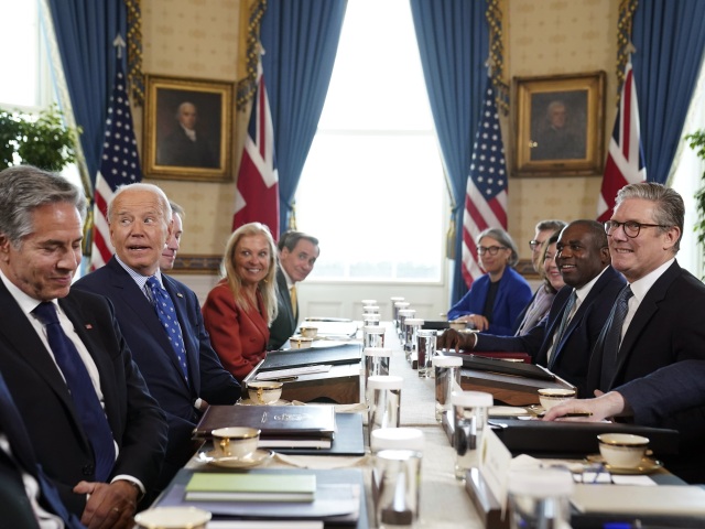 Keir Starmer / Joe Biden /
