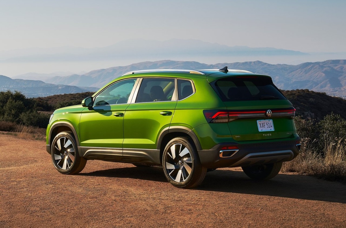 Volkswagen Taos 3