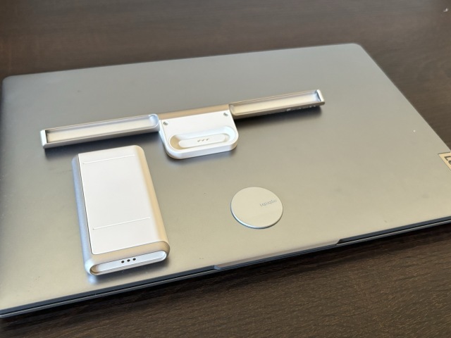LaptopBar, BenQ