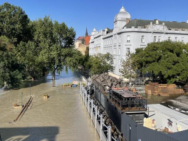 Dunaj, Bratislava