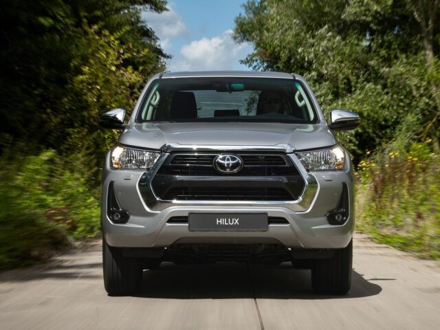 Toyota Hilux Hybrid 48V - 2024