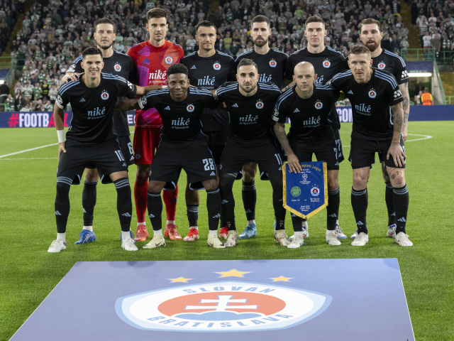 Anglicko Škótsko futbal 1. kolo LM Glasgow Slovan