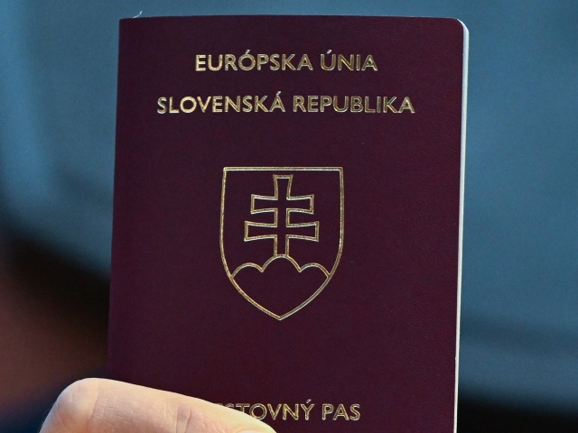 Cestovný Pas / Doklad /