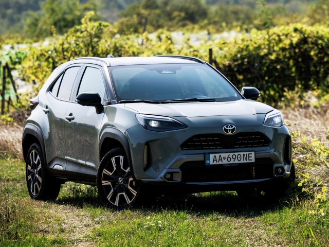 Toyota Yaris Cross Hybrid 130 AWD-i - test 2024