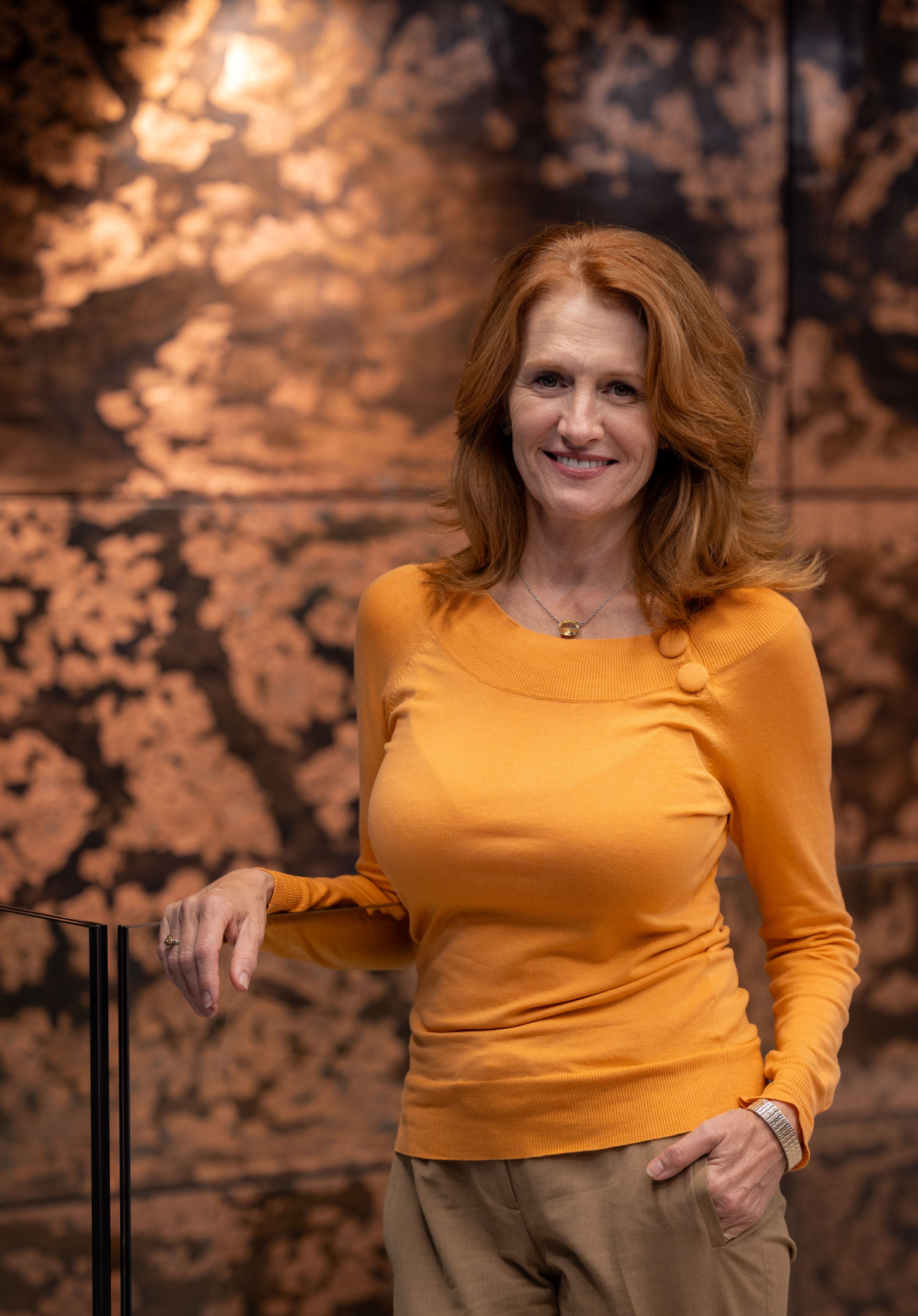 Herečka Dagmar Edwards  navštívila redakciu Pravdy. 