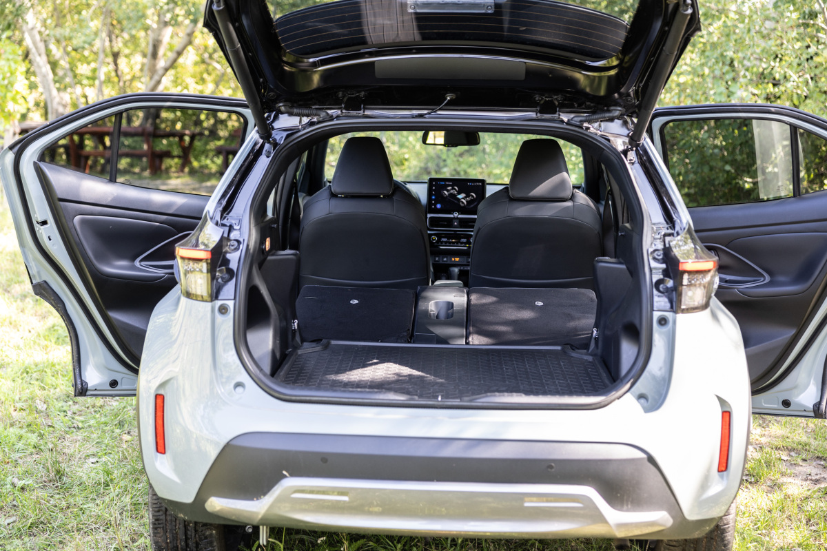 Toyota Yaris Cross Hybrid 130 AWD-i - test 2024