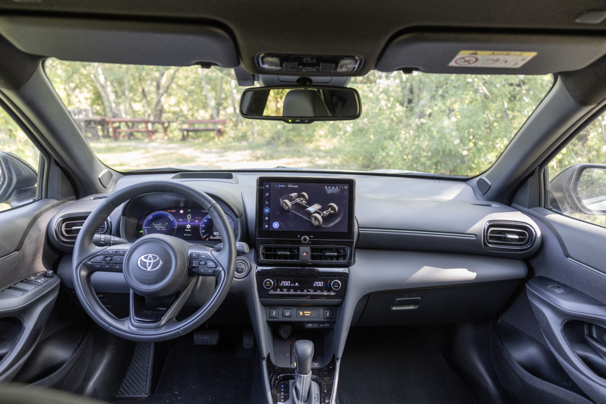 Toyota Yaris Cross Hybrid 130 AWD-i - test 2024