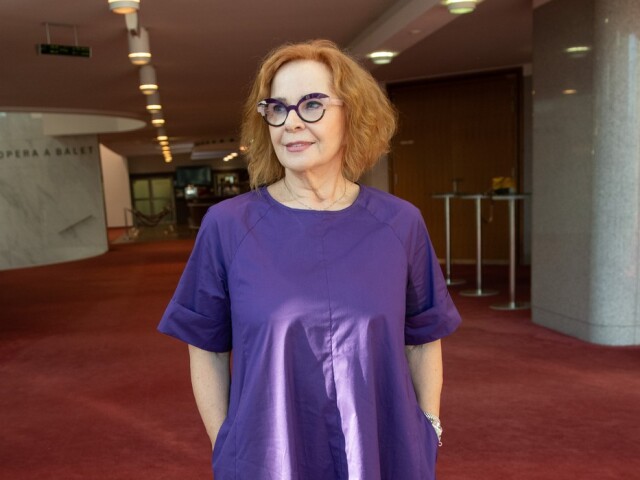 Herečka Kamila Magálová na zábere z mája 2024.
