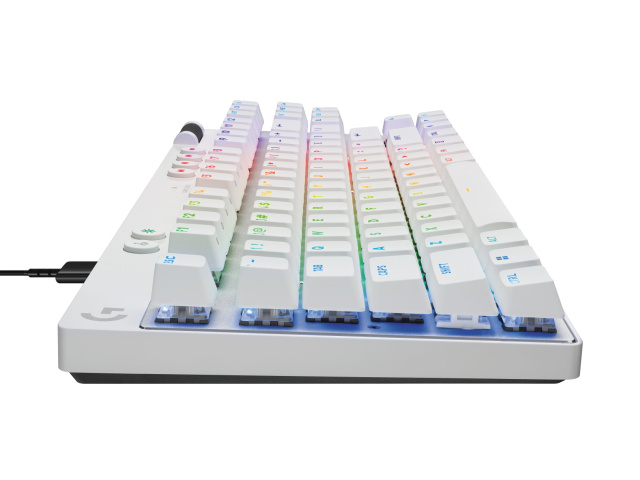 high-resolution-jpg-pro-x-tkl-rapid-white-high-profile
