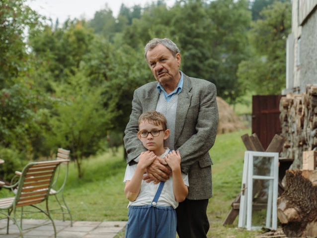 Koniec sveta, Miroslav Krobot, Vojta Veverka