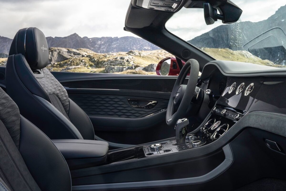 Bentley Continental GTC Speed - 2024