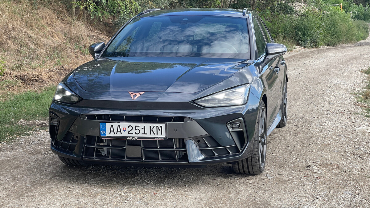 Cupra Leon SP 1,5 eTSI (2024)