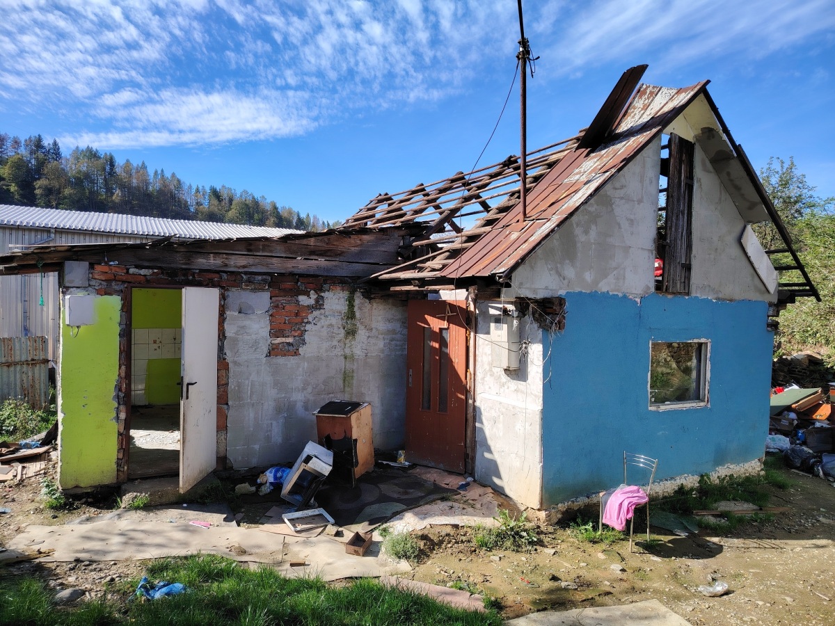 obydlie, Brezno, búranie