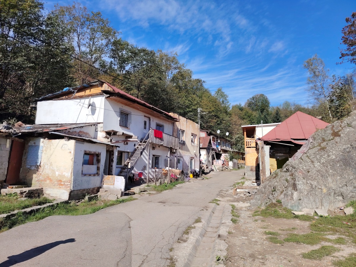 ulica, Drakšiar, Brezno