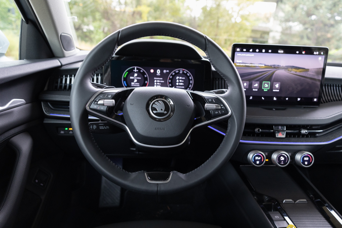 Škoda Superb 1,5 TSI iV PHEV - test 2024