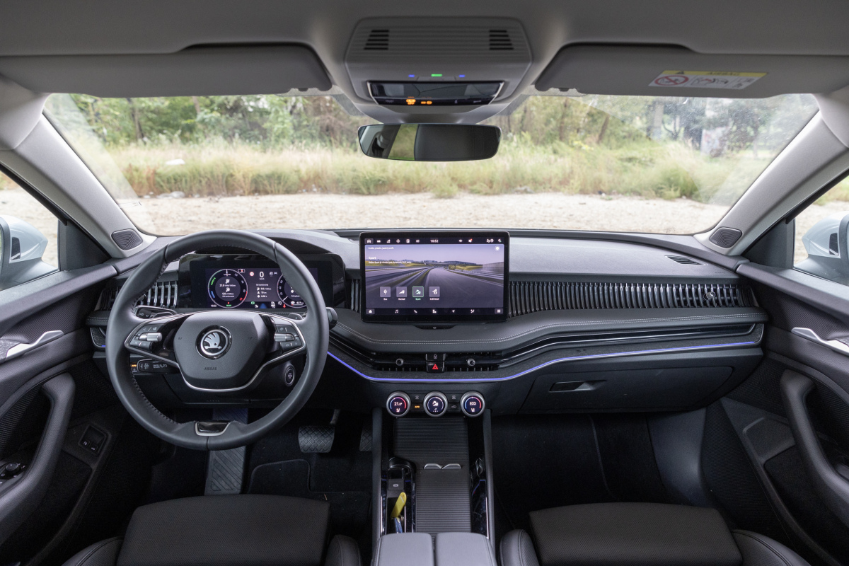 Škoda Superb 1,5 TSI iV PHEV - test 2024