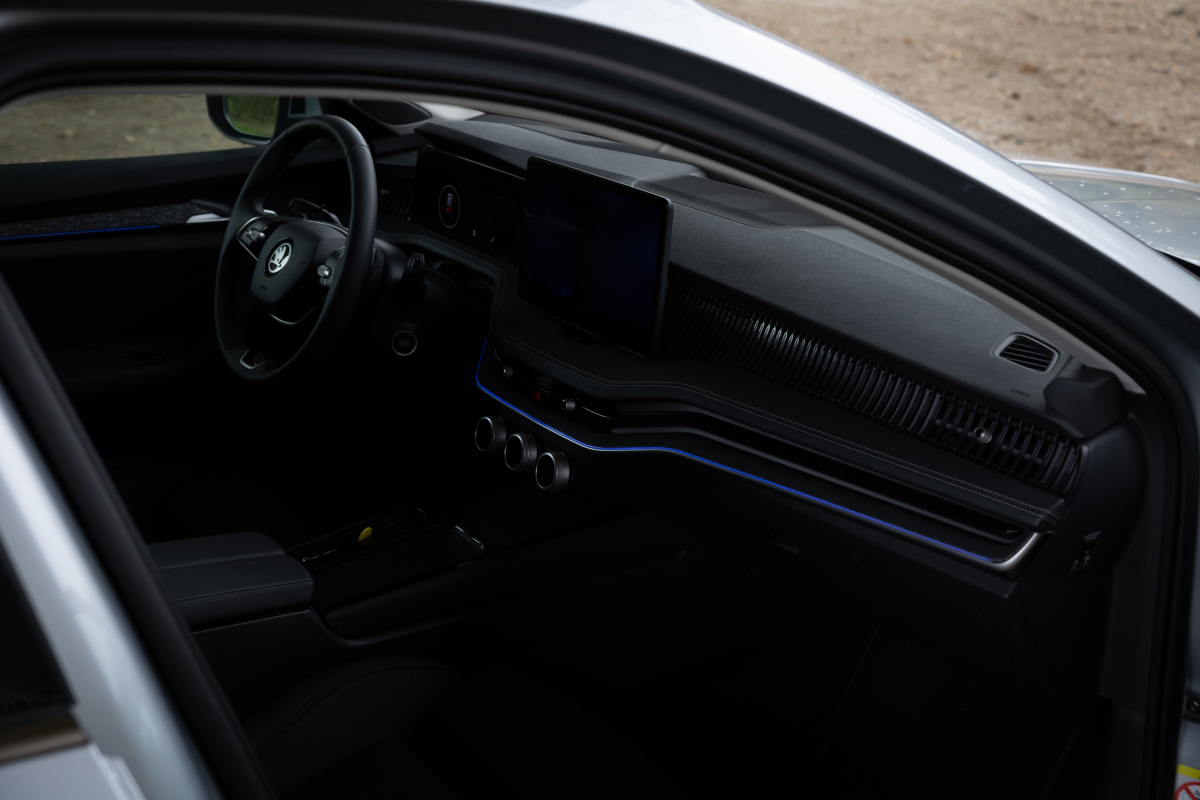 Škoda Superb 1,5 TSI iV PHEV - test 2024