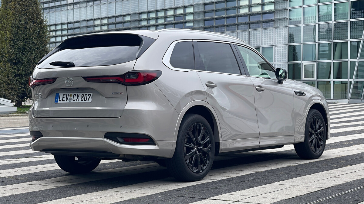 Nová Mazda CX-80 (2024)