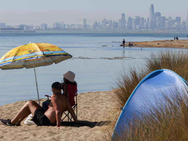 California, Kalifornia, pláž Alameda Beach