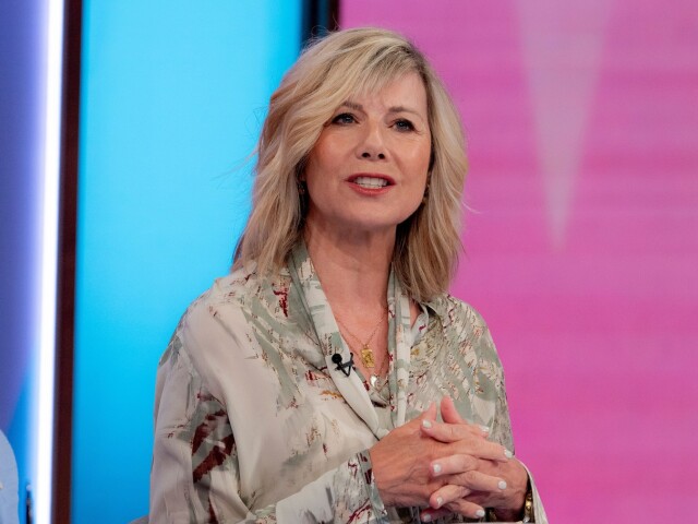 Glynis Barber