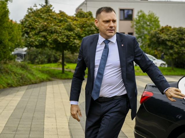 VLÁDA: Rokovanie 53. schôdze