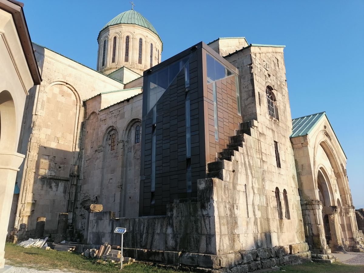 Katedrála Bagrati, "Saakašviliho" výťah,  Kutaisi